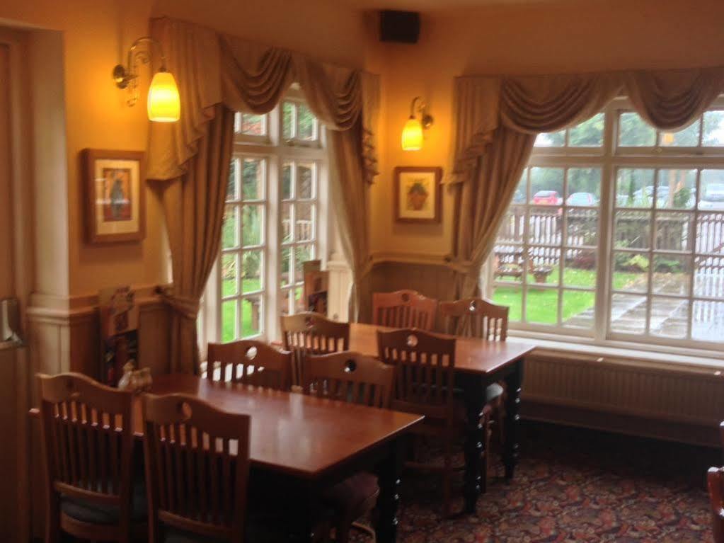 Crown, Droitwich By Marston'S Inns Dış mekan fotoğraf